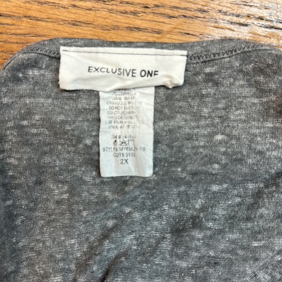 Exclusive One 2x beach shirt - Picture 3 of 3